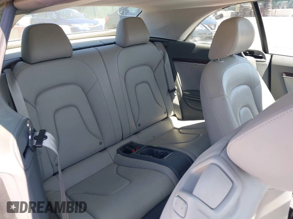 2014 Audi A5 Premium Plus z VIN WAULFAFH0EN003941, wystawiony jako IAAI lot #42406249 z przebiegiem 120 501 mil mil oraz . Historia ofert i sprzedaży dostępna na DreamBid. Obrazek 8.