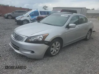 2008 Honda Accord EX-L z VIN 1HGCP268X8A100888, wystawiony jako Copart lot #61105505 z przebiegiem 289 500 mil mil oraz Czysty tytuł • Clean title. Historia ofert i sprzedaży dostępna na DreamBid. Obrazek 1.