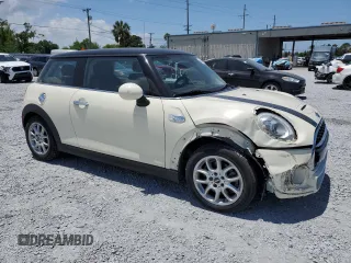 2015 MINI Hardtop S z VIN WMWXP7C57F2A42463, wystawiony jako Copart lot #56651155 z przebiegiem 66 710 mil mil oraz Szkoda całkowita • Salvage title. Historia ofert i sprzedaży dostępna na DreamBid. Obrazek 4.