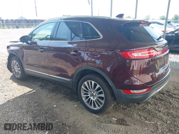 2017 Lincoln MKC Reserve с VIN 5LMCJ3D97HUL30963, выставлен на аукционе IAAI как лот 42502238 с пробегом 51 038 миль миль и . История ставок и продаж доступна на DreamBid. Изображение 3.