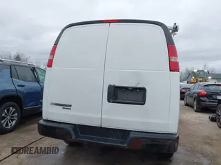 2015 Chevrolet Express Cargo Van with VIN 1GCWGFCFXF1259591, listed as a IAAI auction lot 42029679 with 144,023 mi miles. Bid and sale history available at carsss.com. Image 16.