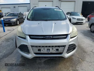 2013 Ford Escape SE with VIN 1FMCU9GX0DUC37218, listed as a Copart auction lot 53992485 with 188,571 mi miles and Salvage Title. Bid and sale history available at DreamBid. Image 5.