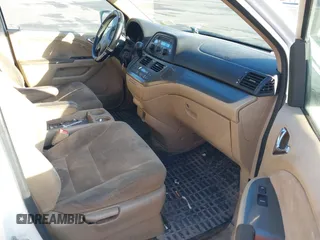 2007 Honda Odyssey EX with VIN 5FNRL38417B055298, listed as a IAAI auction lot 39332584 with 232,760 mi miles. Bid and sale history available at carsss.com. Image 5.
