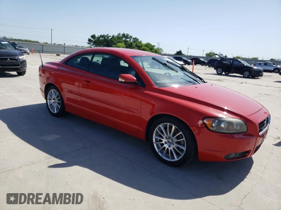 2007 Volvo C70 with VIN YV1MC68217J026395, listed as a Copart auction lot 52525275 with 92,930 mi miles and Clean Title. Bid and sale history available at carsss.com. Image 4.