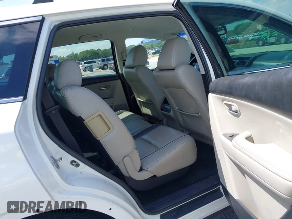 2010 Mazda CX-9 Sport with VIN JM3TB2MA5A0234617, listed as a IAAI auction lot 41929388 with 153,427 mi miles. Bid and sale history available at carsss.com. Image 8.