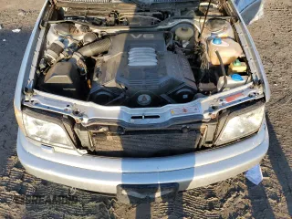 1998 Audi A6 z VIN WAUJC84A0WN001123, wystawiony jako Copart lot #85445164 z przebiegiem Nie podano mil oraz Szkoda całkowita • Salvage title. Historia ofert i sprzedaży dostępna na DreamBid. Obrazek 12.