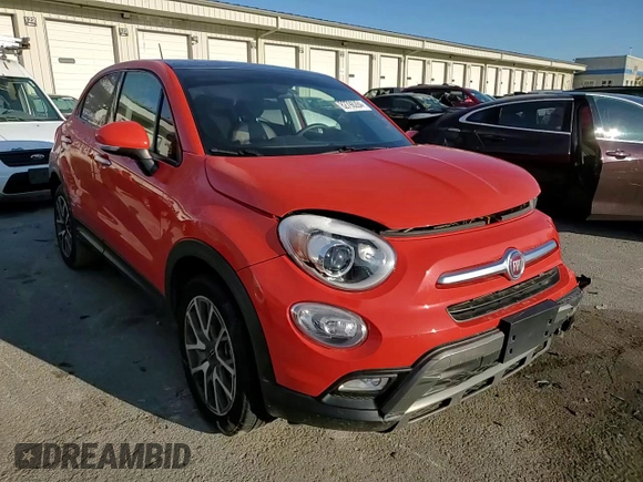 2018 FIAT 500X Trekking z VIN ZFBCFYCB6JP682871, wystawiony jako Copart lot #82798284 z przebiegiem 67 764 mil mil oraz Szkody całkowita. Historia ofert i sprzedaży dostępna na DreamBid. Obrazek 11.