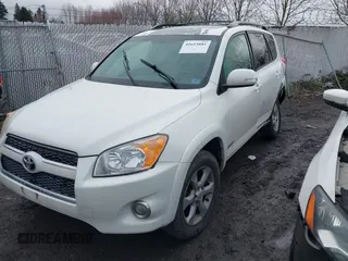 2012 Toyota RAV4 Limited with VIN 2T3DF4DV2CW177761, listed as a IAAI auction lot 41613881 with 140,183 mi miles. Bid and sale history available at carsss.com. Image 2.