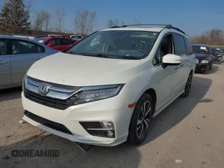 2019 Honda Odyssey Elite with VIN 5FNRL6H90KB019835, listed as a IAAI auction lot 42054752 with 110,659 mi miles and . Bid and sale history available at DreamBid. Image 17.