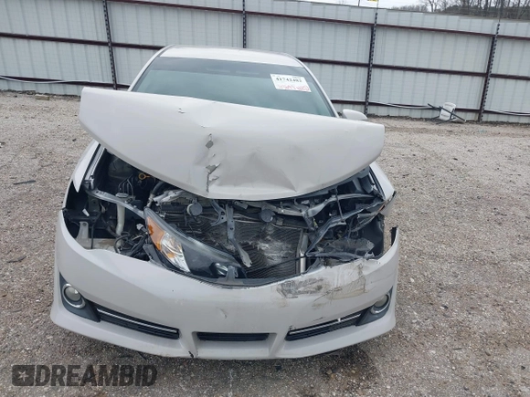 2012 Toyota Camry L with VIN 4T1BF1FK0CU608129, listed as a IAAI auction lot 41742482 with 163,697 mi miles. Bid and sale history available at carsss.com. Image 10.