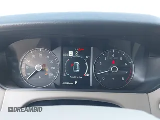 2020 Land Rover Range Rover Velar S z VIN SALYB2EXXLA295307, wystawiony jako IAAI lot #41971330 z przebiegiem 12 192 mil mil oraz . Historia ofert i sprzedaży dostępna na DreamBid. Obrazek 7.