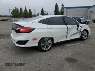 2019 Honda Clarity Plug-In Hybrid with VIN JHMZC5F17KC005787, listed as a Copart auction lot 76778374 with 27,055 mi miles and Salvage Title. Bid and sale history available at carsss.com. Image 3.