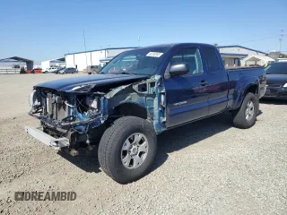 2006 Toyota Tacoma PreRunner with VIN 5TETU62N26Z260812, listed as a Copart auction lot 46155285 with 181,642 mi miles and Salvage Title. Bid and sale history available at carsss.com. Image 1.