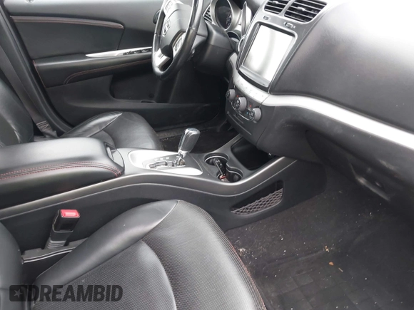 2017 Dodge Journey GT z VIN 3C4PDDEGXHT564849, wystawiony jako IAAI lot #42248755 z przebiegiem 89 377 mil mil oraz . Historia ofert i sprzedaży dostępna na DreamBid. Obrazek 5.