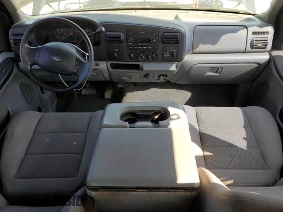 2005 Ford F-250 XL with VIN 1FTSX21P85EA80279, listed as a Copart auction lot 56636615 with 174,376 mi miles and Salvage title. Bid and sale history available at DreamBid. Image 8.