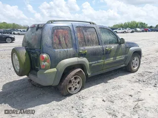 2005 Jeep Liberty Sport with VIN 1J4GL48K75W516194, listed as a IAAI auction lot 41961442 with 1 mi miles. Bid and sale history available at carsss.com. Image 4.