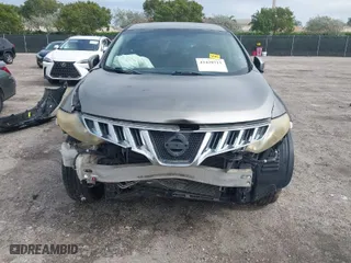 2009 Nissan Murano S with VIN JN8AZ18UX9W010833, listed as a IAAI auction lot 41420713 with 100,597 mi miles. Bid and sale history available at carsss.com. Image 6.
