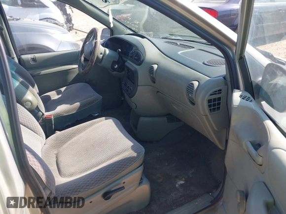 1999 Dodge Caravan с VIN 2B4FP25B3XR273815, выставлен на аукционе IAAI как лот 42074195 с пробегом 169 591 миль миль и . История ставок и продаж доступна на DreamBid. Изображение 5.