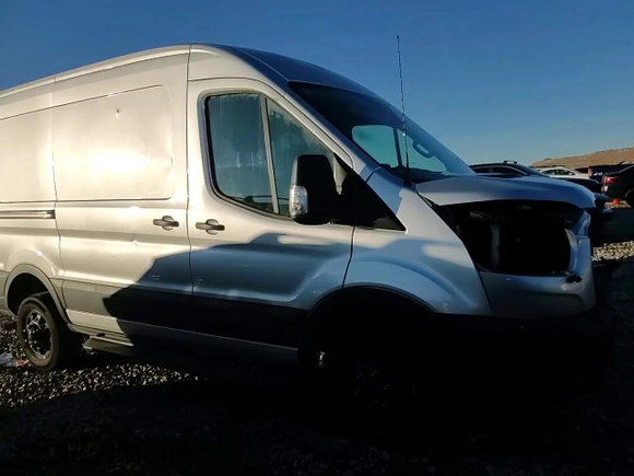2023 Ford Transit Cargo with VIN 1FTBR2CG1PKB27888, listed as a Copart auction lot 41638535 with 40,595 mi miles and Salvage title. Bid and sale history available at DreamBid. Image 10.