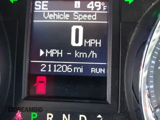 2015 Chrysler Town & Country Touring with VIN 2C4RC1BG9FR626501, listed as a IAAI auction lot 41279210 with 211,206 mi miles and . Bid and sale history available at DreamBid. Image 7.