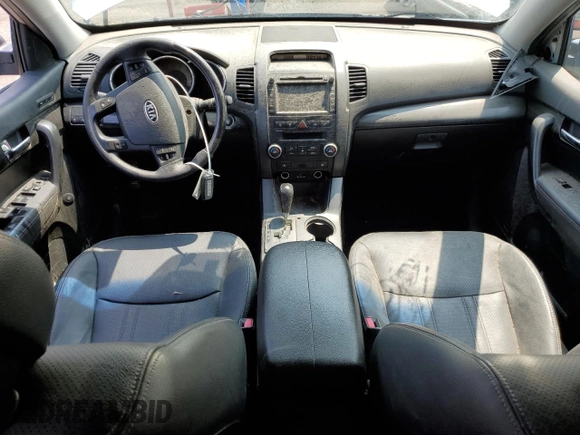2013 Kia Sorento SX with VIN 5XYKWDA22DG381431, listed as a Copart auction lot 59806145 with Not provided miles and Clean title. Bid and sale history available at DreamBid. Image 8.
