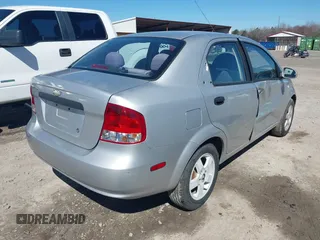 2006 Chevrolet Aveo LT z VIN KL1TG56656B636788, wystawiony jako IAAI lot #41771944 z przebiegiem 140 169 mil mil oraz . Historia ofert i sprzedaży dostępna na DreamBid. Obrazek 4.