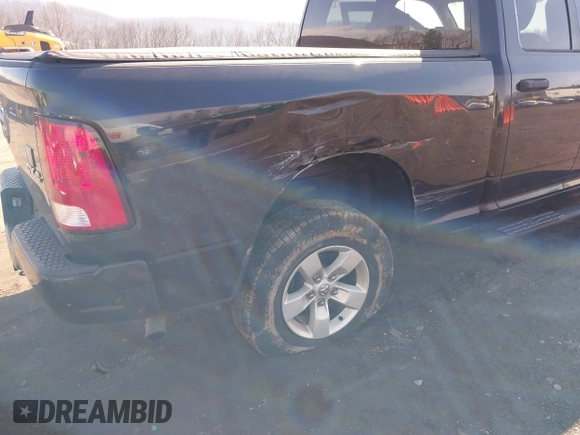 2018 Ram 1500 Express with VIN 1C6RR7FG1JS327742, listed as a IAAI auction lot 41639672 with 125,896 mi miles. Bid and sale history available at carsss.com. Image 6.