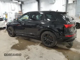 2022 Audi Q7 Komfort with VIN WA1BXBF75ND011820, listed as a Copart auction lot 87925905 with 49,206 mi miles and Salvage Title. Bid and sale history available at carsss.com. Image 2.