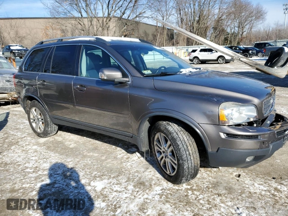 2012 Volvo XC90 with VIN YV4952CZ7C1625389, listed as a Copart auction lot 41832565 with 104,764 mi miles and Clean Title. Bid and sale history available at carsss.com. Image 4.