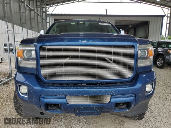 2016 GMC Sierra 2500HD SLT z VIN 1GT12TE80GF271582, wystawiony jako Copart lot #59993915 z przebiegiem 224 490 mil mil oraz Szkoda całkowita • Salvage title. Historia ofert i sprzedaży dostępna na DreamBid. Obrazek 5.