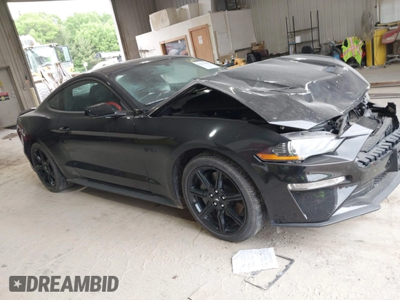 2020 Ford Mustang GT with VIN 1FA6P8CFXL5158685, listed as a IAAI auction lot 42276105 with 13,775 mi miles and . Bid and sale history available at DreamBid. Image 1.