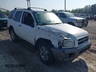2000 Nissan Pathfinder XE z VIN JN8AR07Y4YW417611, wystawiony jako IAAI lot #42372304 z przebiegiem 133 936 mil mil oraz . Historia ofert i sprzedaży dostępna na DreamBid. Obrazek 1.