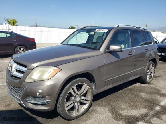2013 Mercedes-Benz GLK-Class GLK 350 with VIN WDCGG5HB0DG010659, listed as a Copart auction lot 49921985 with 187,678 mi miles and Salvage Title. Bid and sale history available at carsss.com. Image 1.
