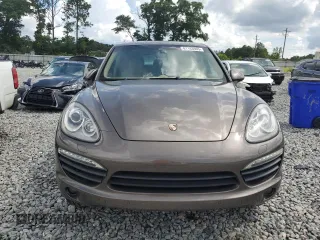 2014 Porsche Cayenne S Hybrid with VIN WP1AE2A29ELA51406, listed as a Copart auction lot 61163965 with 99,047 mi miles and Clean title. Bid and sale history available at DreamBid. Image 5.