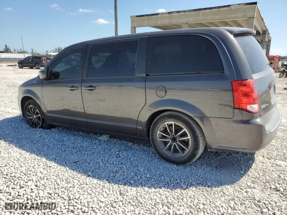 2019 Dodge Grand Caravan GT with VIN 2C4RDGEG5KR630776, listed as a Copart auction lot 48998225 with 132,390 mi miles and Clean Title. Bid and sale history available at carsss.com. Image 2.