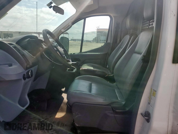 2015 Ford Transit Cargo with VIN 1FTNE1ZM6FKA10483, listed as a Copart auction lot 60918755 with 333,904 mi miles and Salvage title. Bid and sale history available at DreamBid. Image 7.