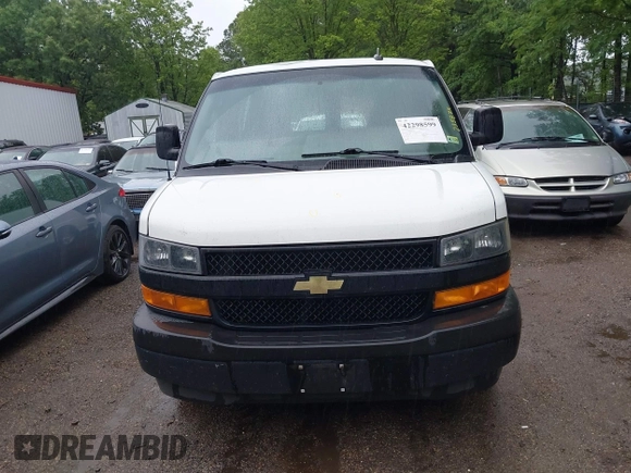 2019 Chevrolet Express Cargo z VIN 1GCZGHFG5K1361937, wystawiony jako IAAI lot #42298599 z przebiegiem 243 145 mil mil oraz . Historia ofert i sprzedaży dostępna na DreamBid. Obrazek 12.