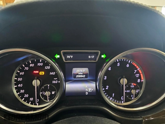 2015 Mercedes-Benz GL-Class GL 450 with VIN 4JGDF6EE0FA474486, listed as a Copart auction lot 51009644 with 208,842 mi miles. Bid and sale history available at carsss.com. Image 9.