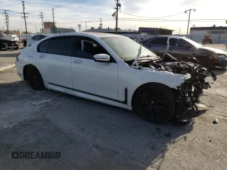 2021 BMW 7 Series 750i xDrive with VIN WBA7U2C0XMCF07700, listed as a Copart auction lot 40681623 with 0 mi miles. Bid and sale history available at carsss.com. Image 4.