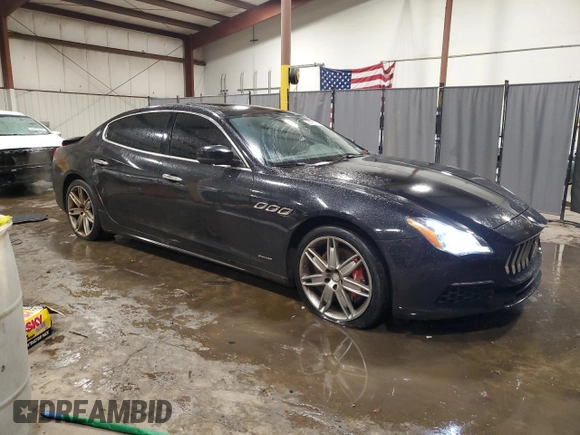 2017 Maserati Quattroporte z VIN ZAM56RRL4H1217395, wystawiony jako Copart lot #83762004 z przebiegiem 41 409 mil mil oraz Szkoda całkowita • Salvage title. Historia ofert i sprzedaży dostępna na DreamBid. Obrazek 4.