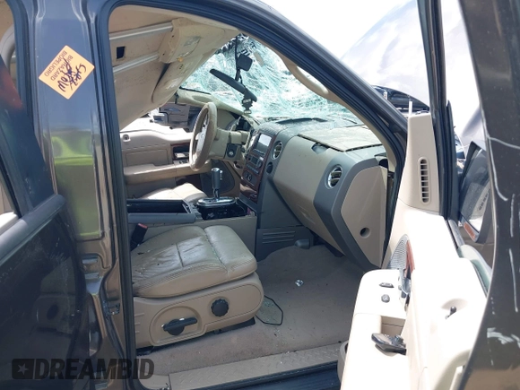 2005 Ford F-150 XLT with VIN 1FTPW12575KC17827, listed as a IAAI auction lot 42558256 with Not provided miles and . Bid and sale history available at DreamBid. Image 5.
