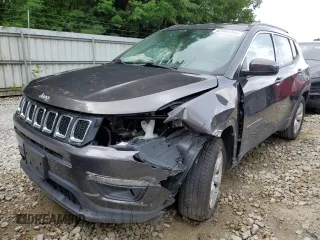 2020 Jeep Compass Latitude z VIN 3C4NJDBB7LT148338, wystawiony jako Copart lot #63296655 z przebiegiem 58 470 mil mil oraz Nie do naprawy • Non repairable. Historia ofert i sprzedaży dostępna na DreamBid. Obrazek 1.