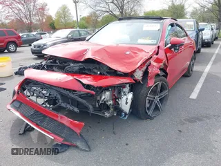 2020 Mercedes-Benz CLA 250 z VIN WDD5J4GB8LN026604, wystawiony jako IAAI lot #42102642 z przebiegiem 79 329 mil mil oraz . Historia ofert i sprzedaży dostępna na DreamBid. Obrazek 6.