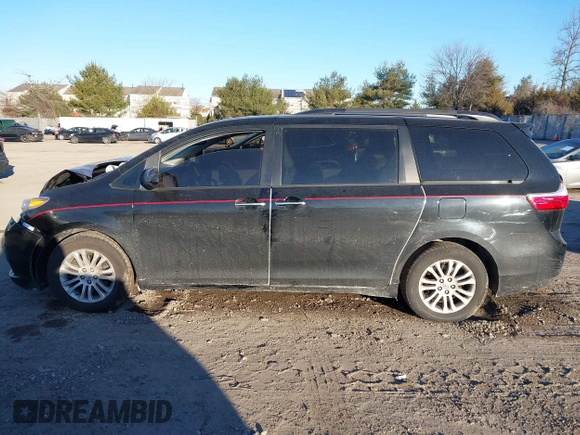 2017 Toyota Sienna XLE Auto Access Seat with VIN 5TDYZ3DC2HS805845, listed as a IAAI auction lot 41456888 with 138,475 mi miles and . Bid and sale history available at DreamBid. Image 14.