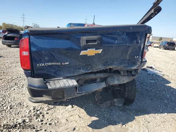 2019 Chevrolet Colorado 4WD LT with VIN 1GCGTCEN8K1357287, listed as a Copart auction lot 76434064 with 86,400 mi miles and Salvage Title. Bid and sale history available at carsss.com. Image 6.
