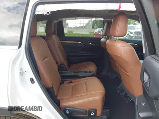 2017 Toyota Highlander Limited with VIN 5TDYZRFH6HS222576, listed as a IAAI auction lot 42405961 with 97,148 mi miles and . Bid and sale history available at DreamBid. Image 8.