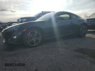 2013 Scion FR-S z VIN JF1ZNAA19D2715008, wystawiony jako Copart lot #51350245 z przebiegiem 146 527 mil mil oraz Szkoda całkowita • Salvage title. Historia ofert i sprzedaży dostępna na DreamBid. Obrazek 1.