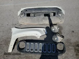 2018 Jeep Renegade Latitude z VIN ZACCJABB6JPJ24894, wystawiony jako Copart lot #55977115 z przebiegiem 79 430 mil mil oraz Szkoda całkowita • Salvage title. Historia ofert i sprzedaży dostępna na DreamBid. Obrazek 12.