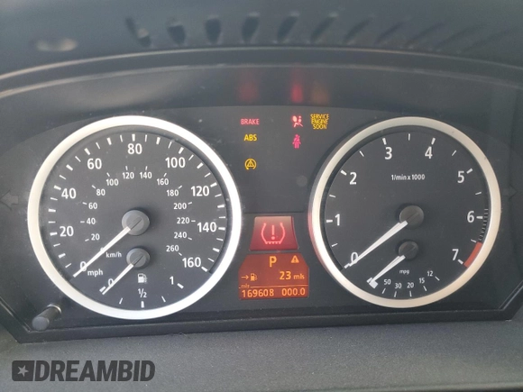 2004 BMW 5 Series 530i with VIN WBANA73534B810197, listed as a Copart auction lot 52813805 with 169,608 mi miles and Salvage Title. Bid and sale history available at DreamBid. Image 9.