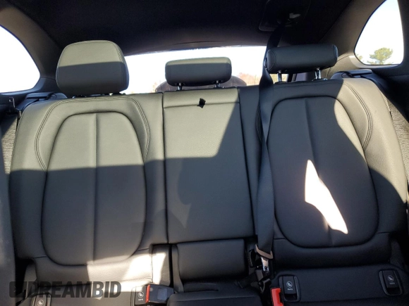 2016 BMW X1 xDrive28i with VIN WBXHT3C32G5E52052, listed as a Copart auction lot 79522024 with 76,995 mi miles and Salvage Title. Bid and sale history available at carsss.com. Image 10.